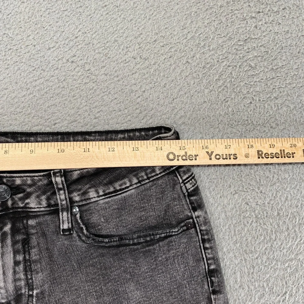 Vigoss Denim Shorts Womens 28 Cutoff‎ Mid Rise Stretchy Gray Denim 3.5 Inch